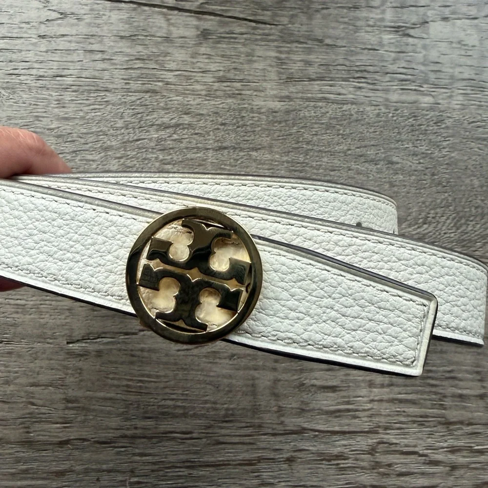 Tory Burch Miller 1” Leather White Logo Belt